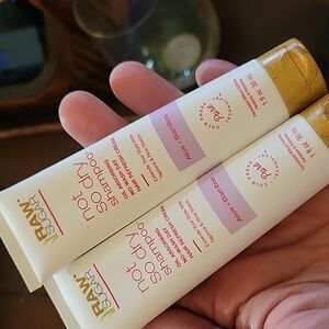 Raw Sugar Not So Dry Shampoo - White 30 ml x 2 Tubes Lot